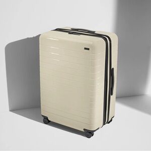 Away Salt White Gloss Large sized Luggage. Like New.